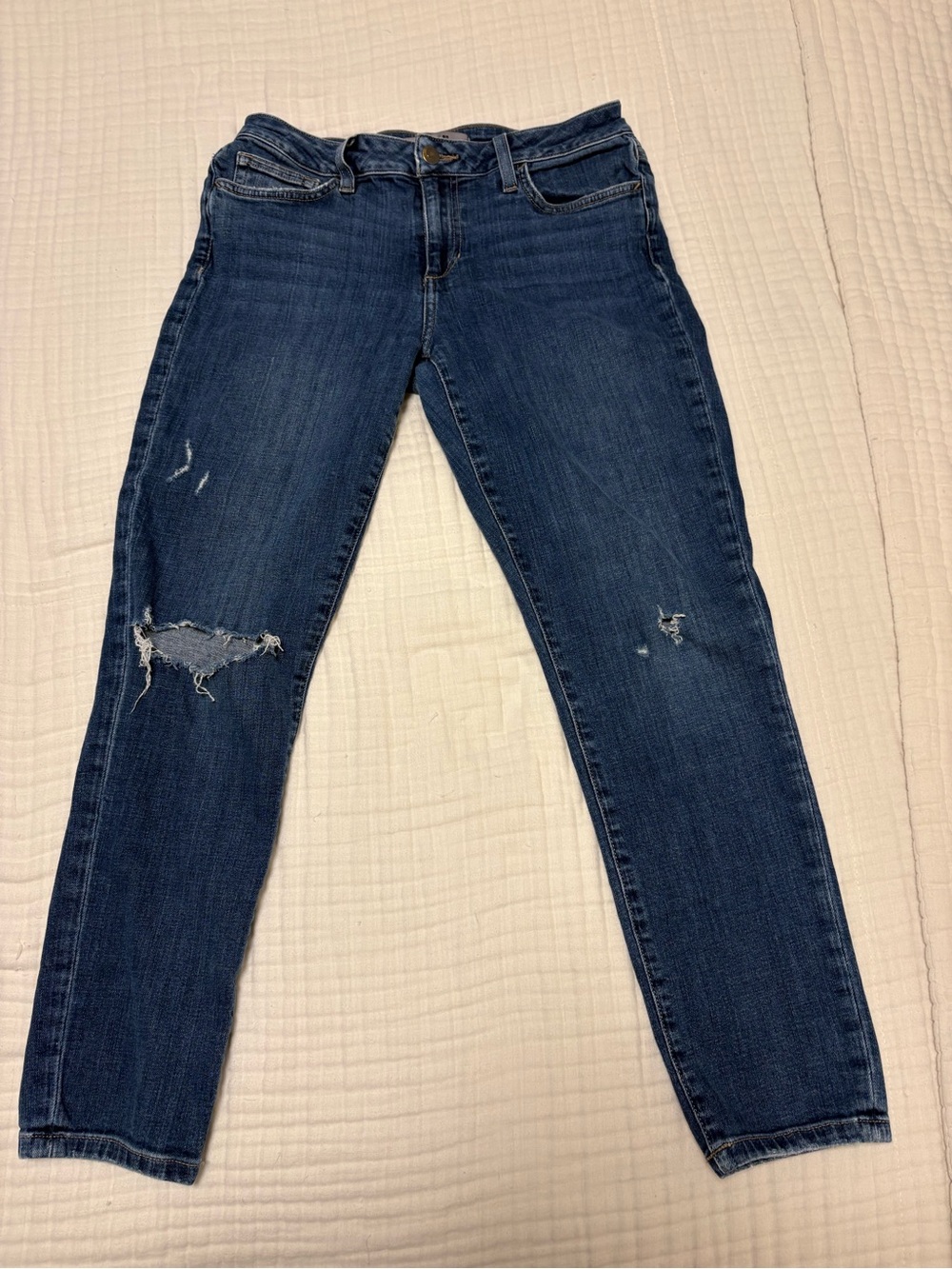 Joe's Jeans Dark Blue Skinny Ankle Distressed